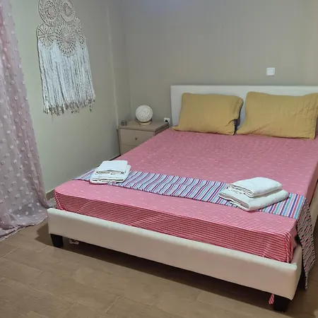 Nefelyfamilyhouse2 Lagonisi
