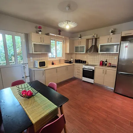 Villa Nefelyfamilyhouse2 *